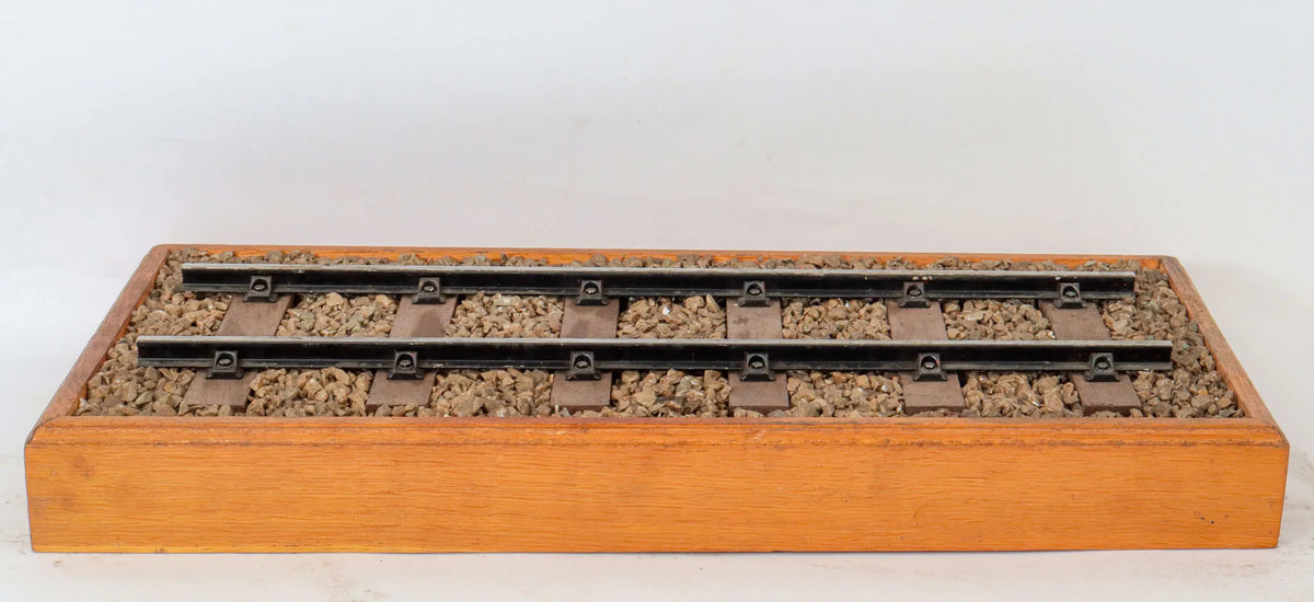 5 inch gauge display track