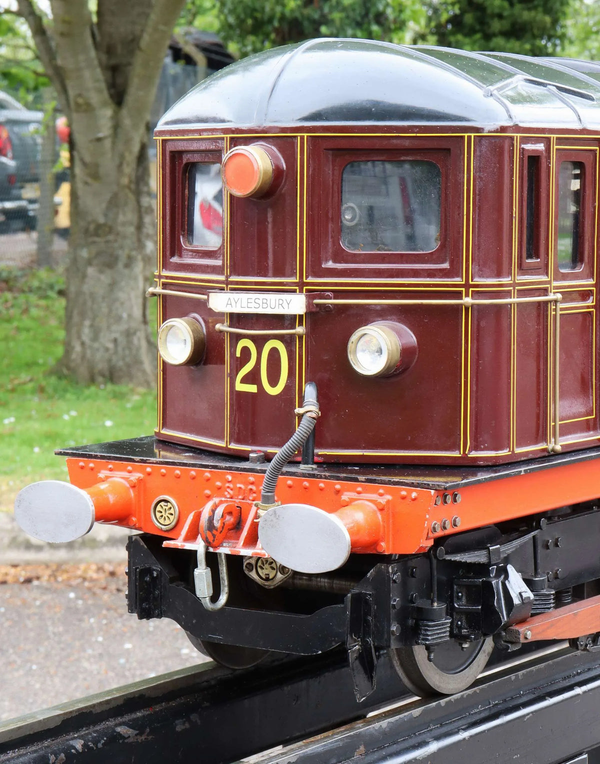 5 inch gauge London Transport Metropolitan battery-electric