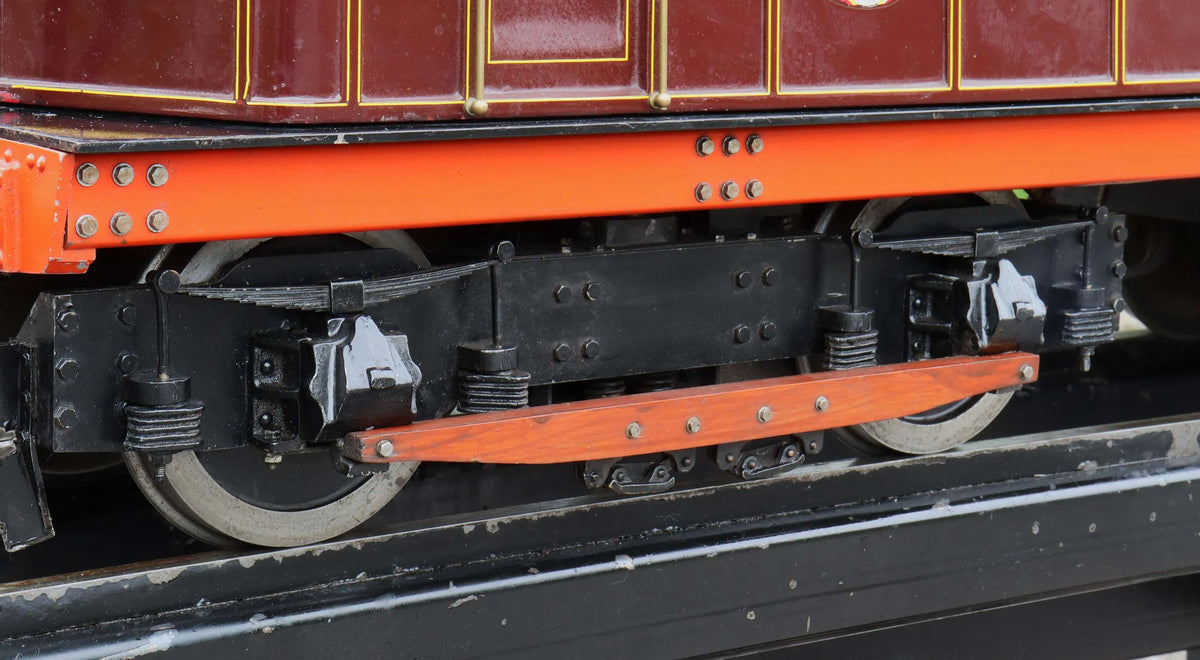 5 inch gauge London Transport Metropolitan battery-electric