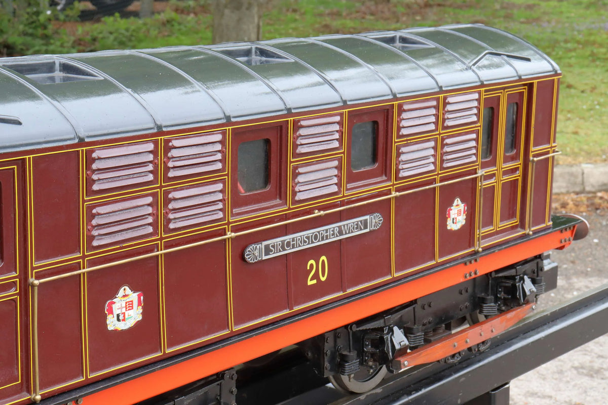 5 inch gauge London Transport Metropolitan battery-electric