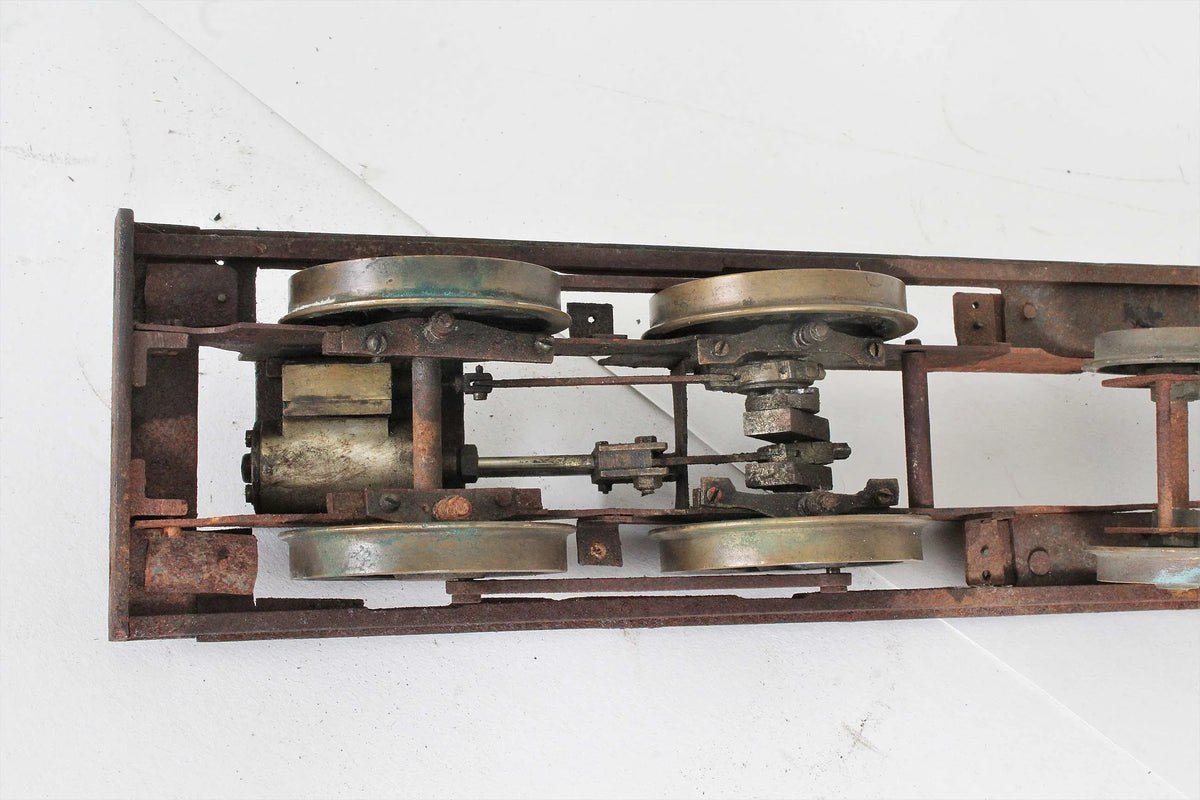 Vintage 2 inch gauge 4-4-0 chassis