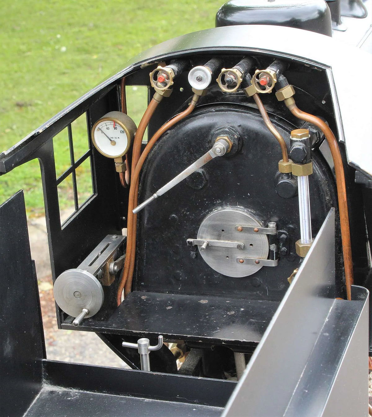 3 1/2 inch gauge Caribou 0-8-0