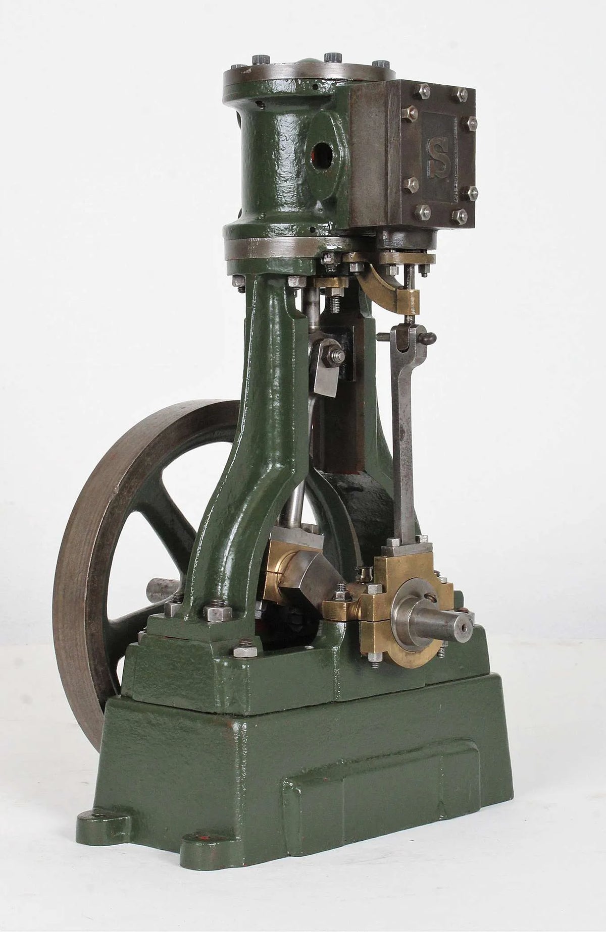 Stuart Turner No.5 vertical engine