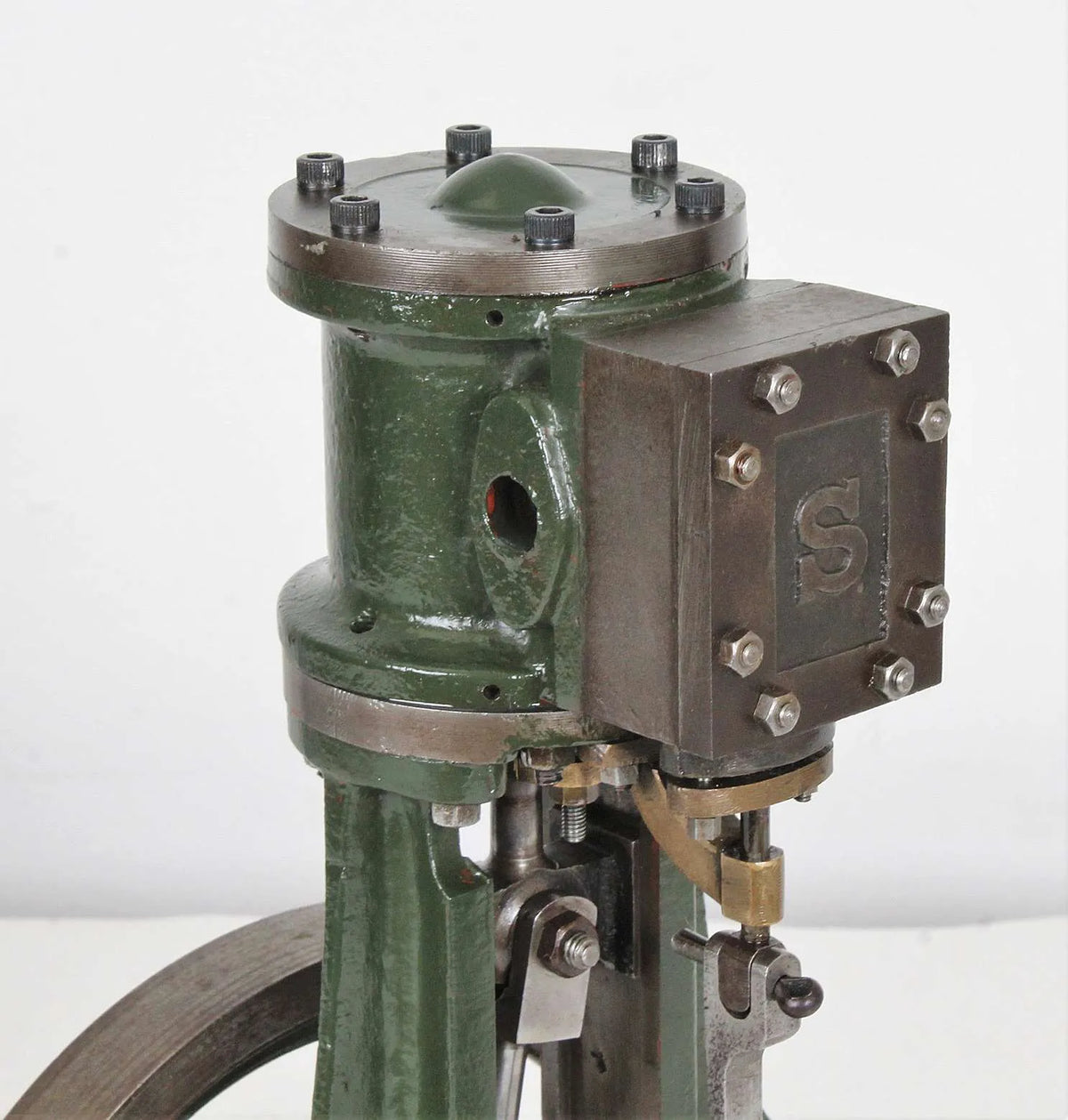 Stuart Turner No.5 vertical engine