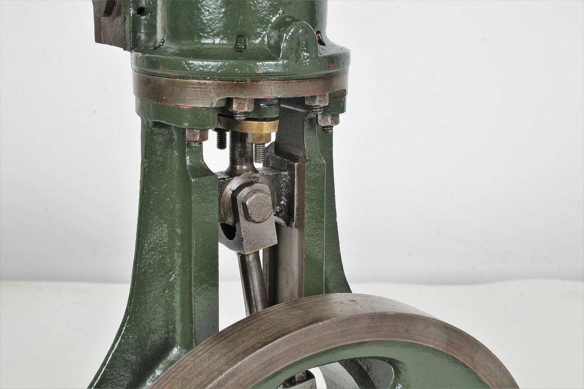Stuart Turner No.5 vertical engine