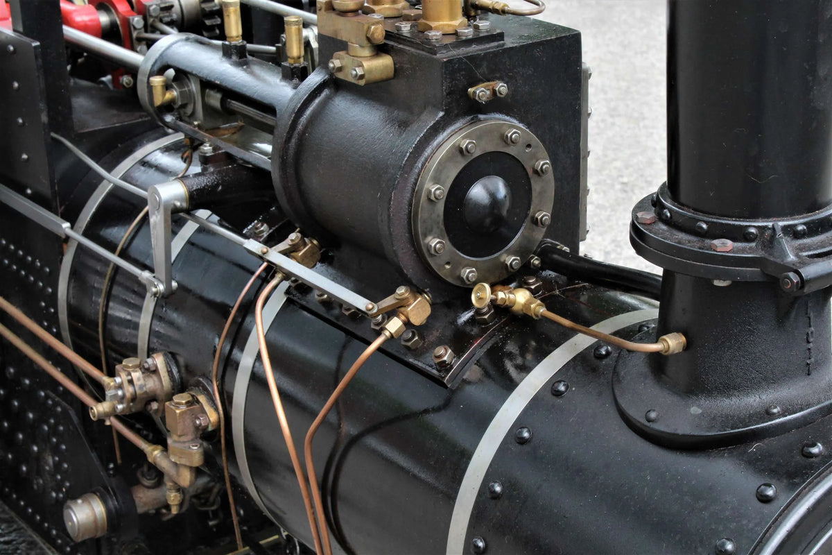 4 inch scale Foster agricultural engine