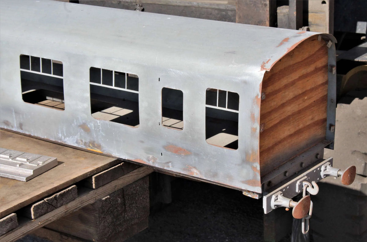 5 inch gauge BR Mk1 steel coach body and castings