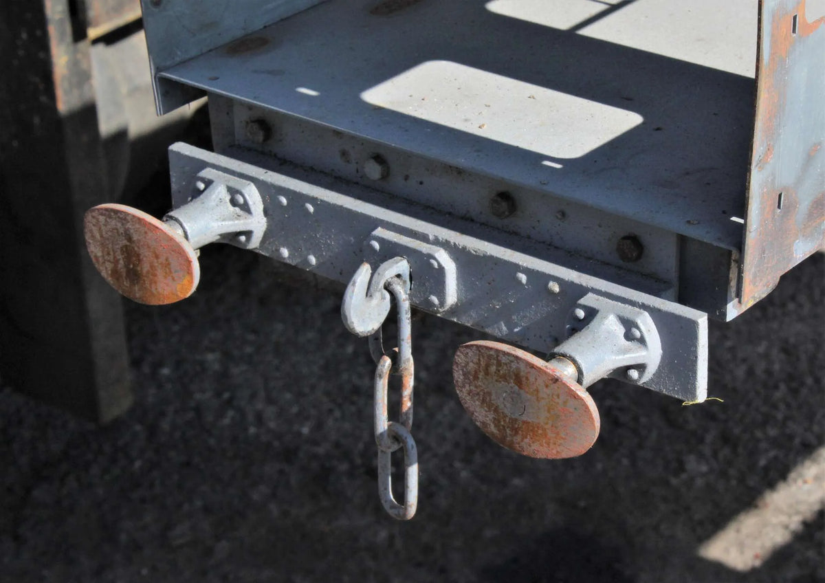 5 inch gauge BR Mk1 steel coach body and castings