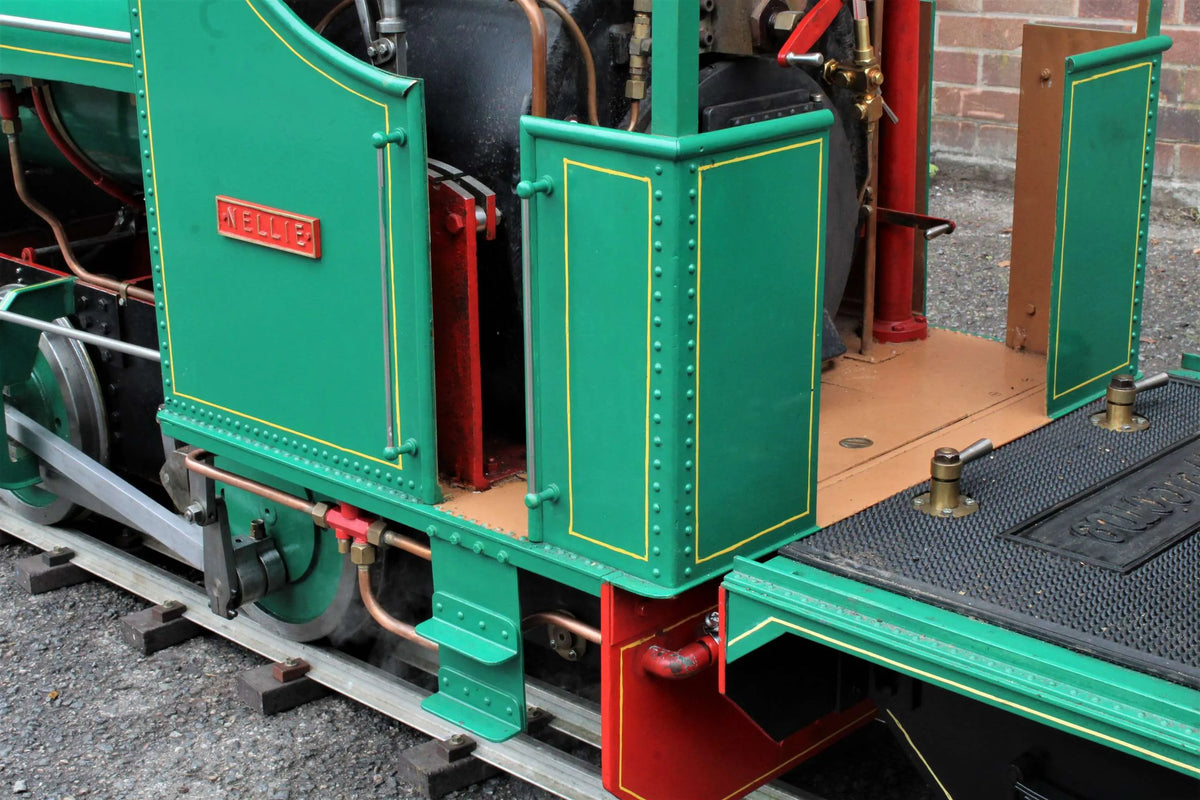 10 1/4 inch gauge "Sweet Pea" 0-4-0ST with tender