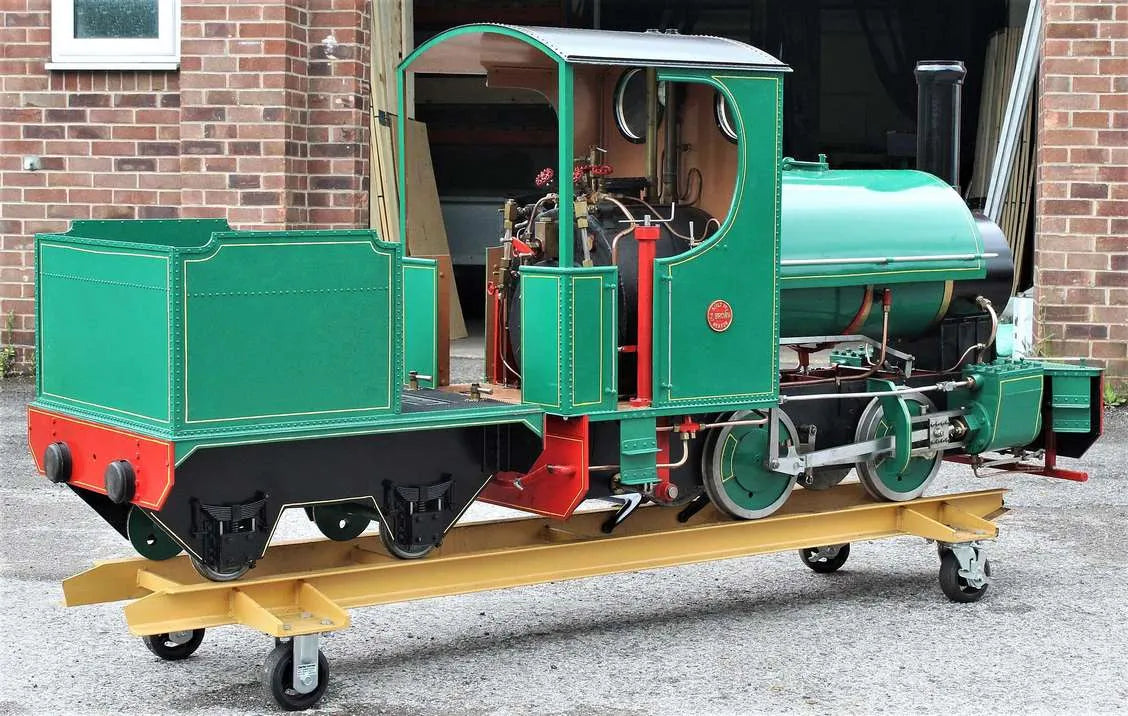 10 1/4 inch gauge "Sweet Pea" 0-4-0ST with tender