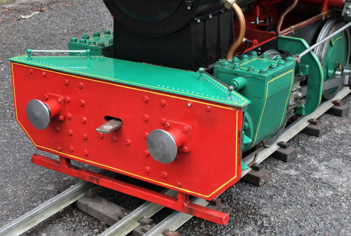 10 1/4 inch gauge "Sweet Pea" 0-4-0ST with tender