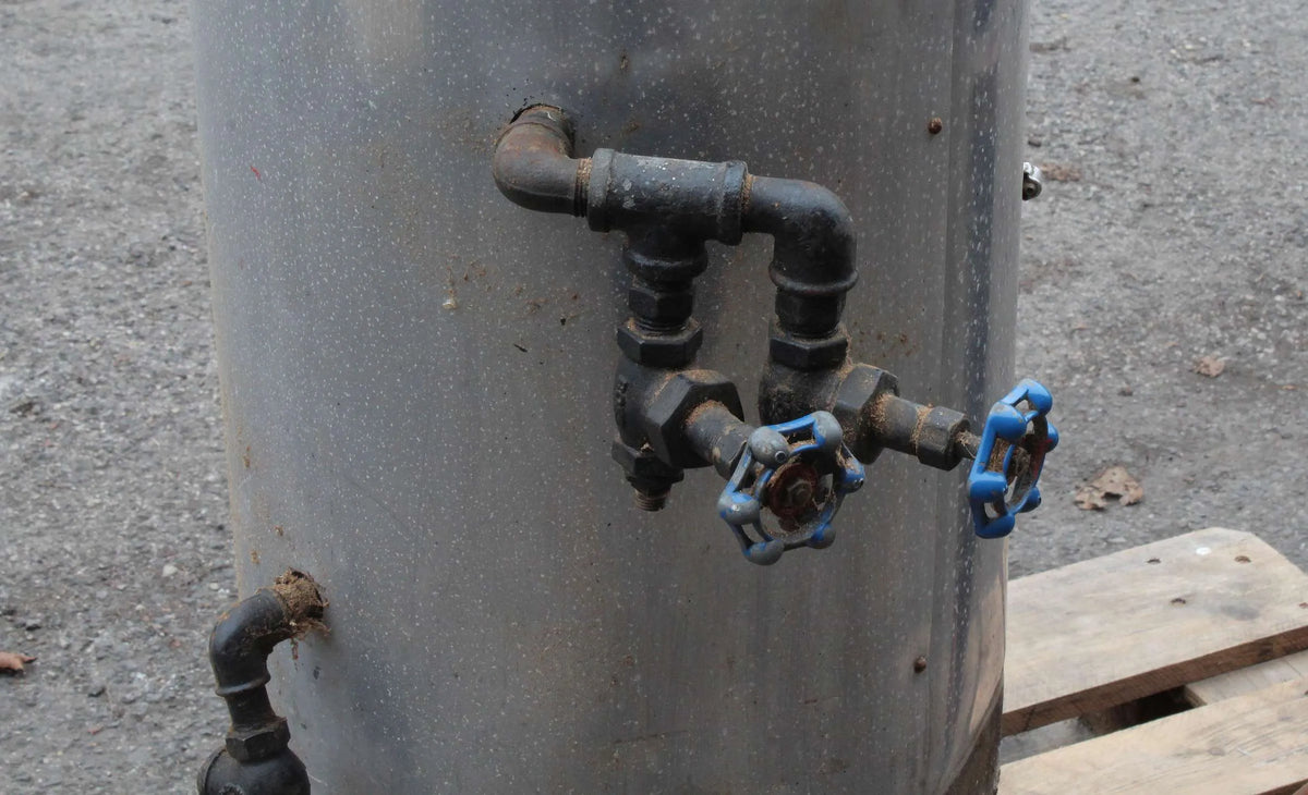 Large vertical multi-tube gas-fired boiler