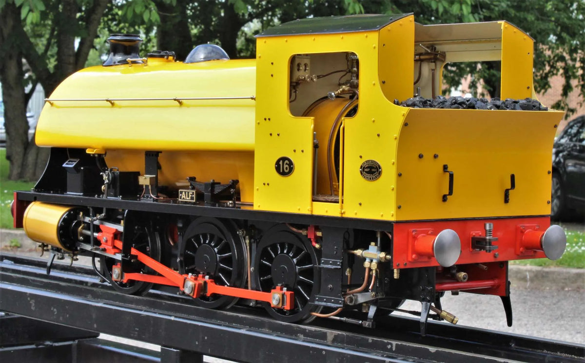 5 inch gauge Hawthorn Leslie 0-6-0ST with driving truck