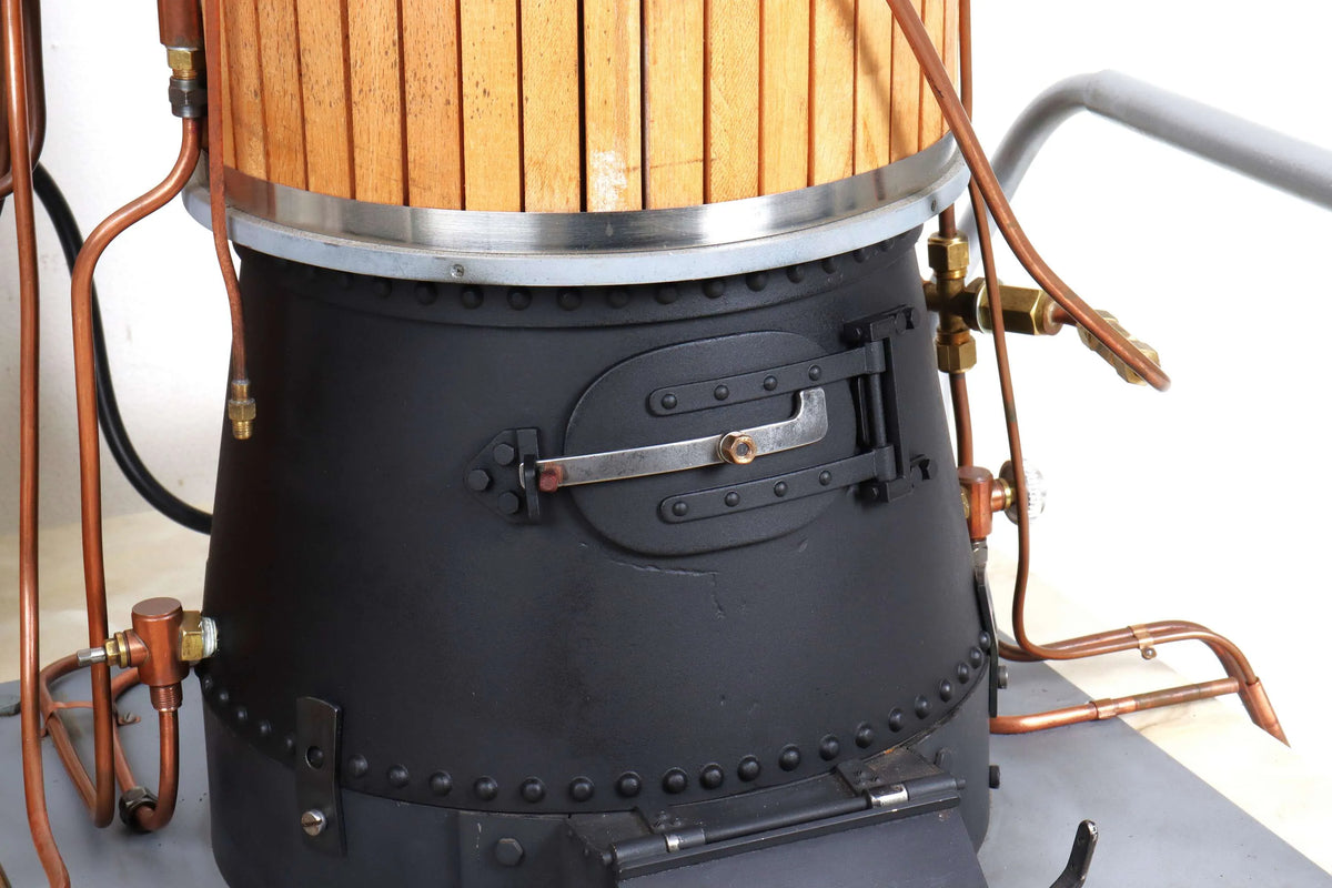 Vertical boiler with injector test rig