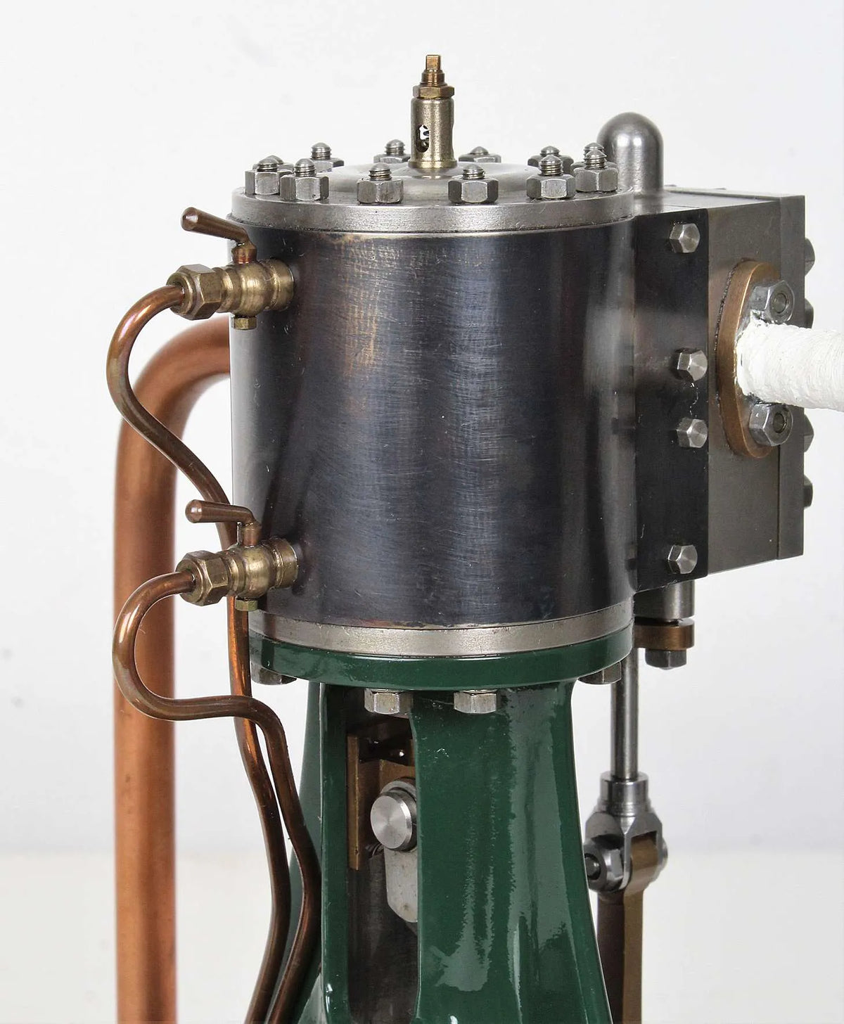Stuart 7A vertical engine