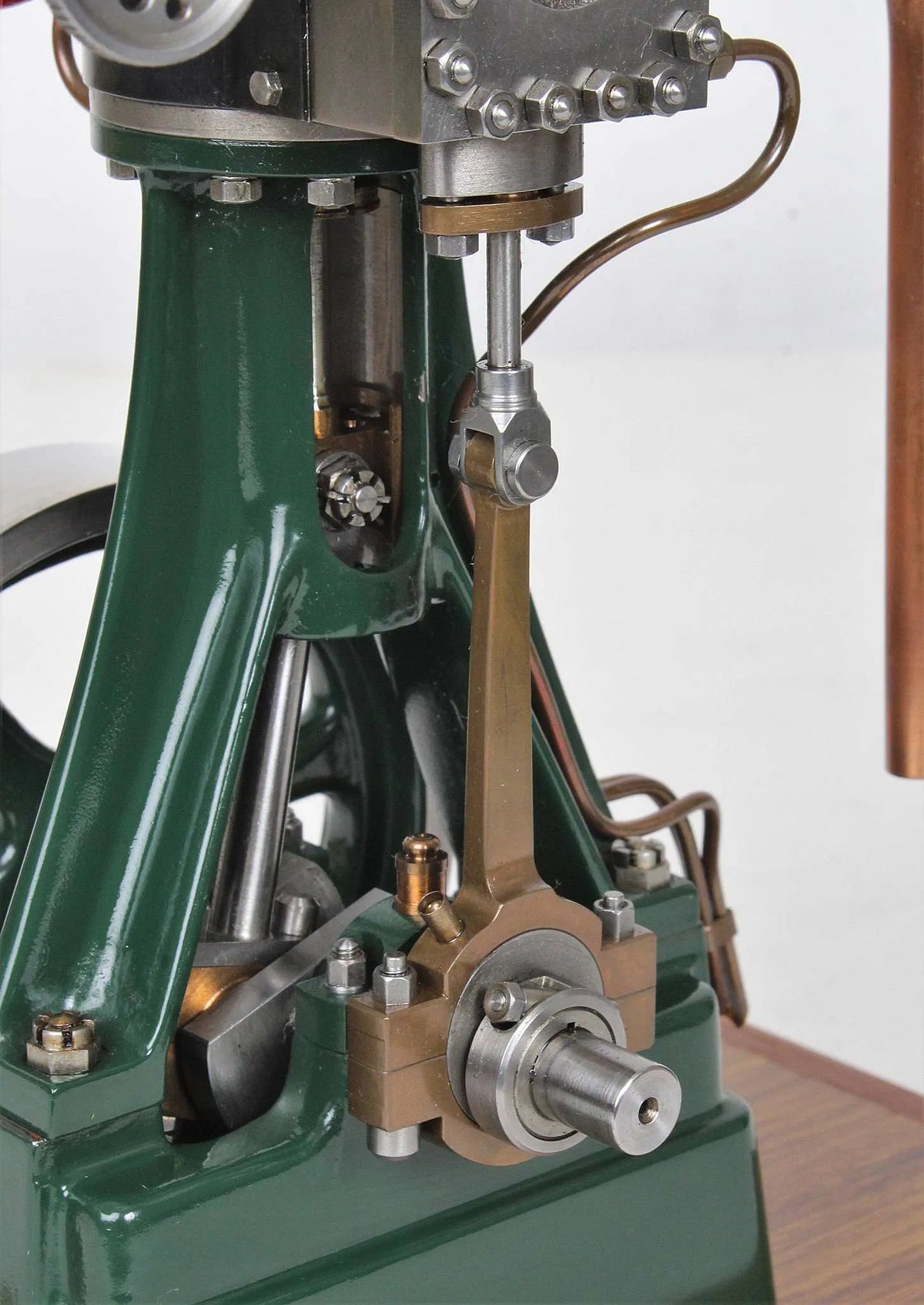 Stuart 7A vertical engine