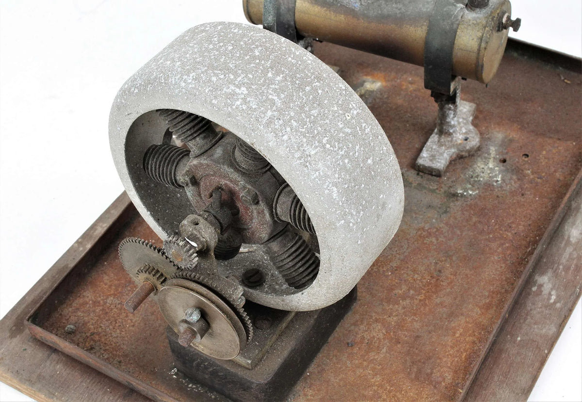 Six cylinder rotary steam engine with boiler
