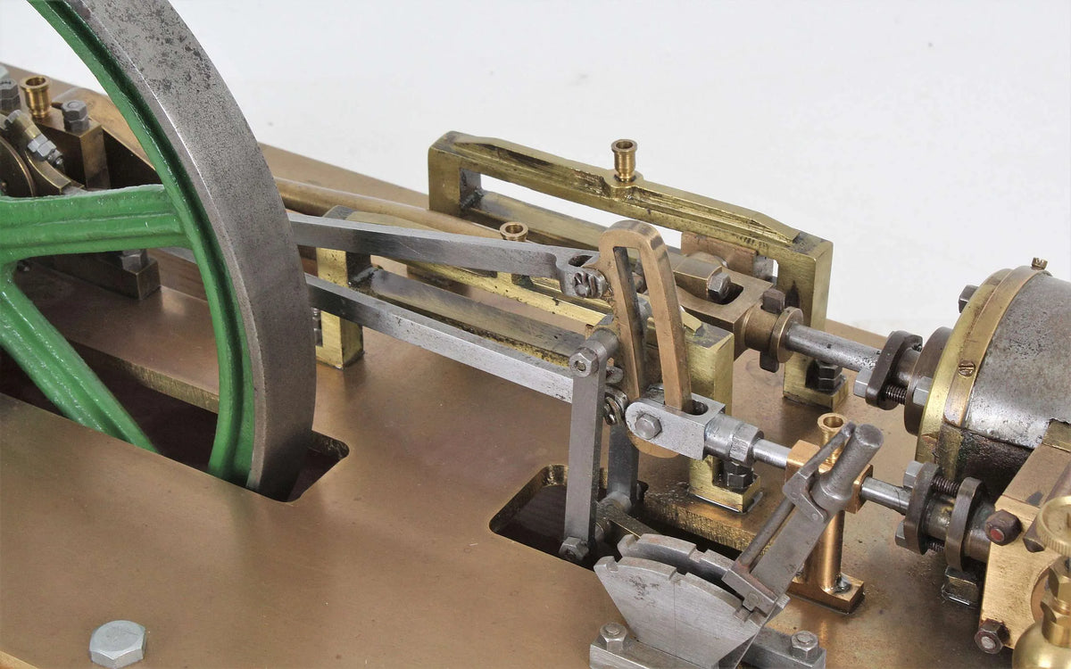 Horizontal mill engine