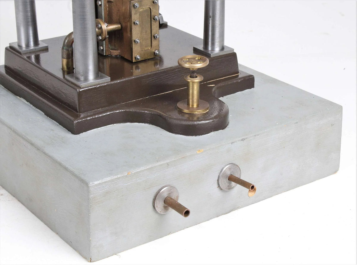 Overhead crank engine