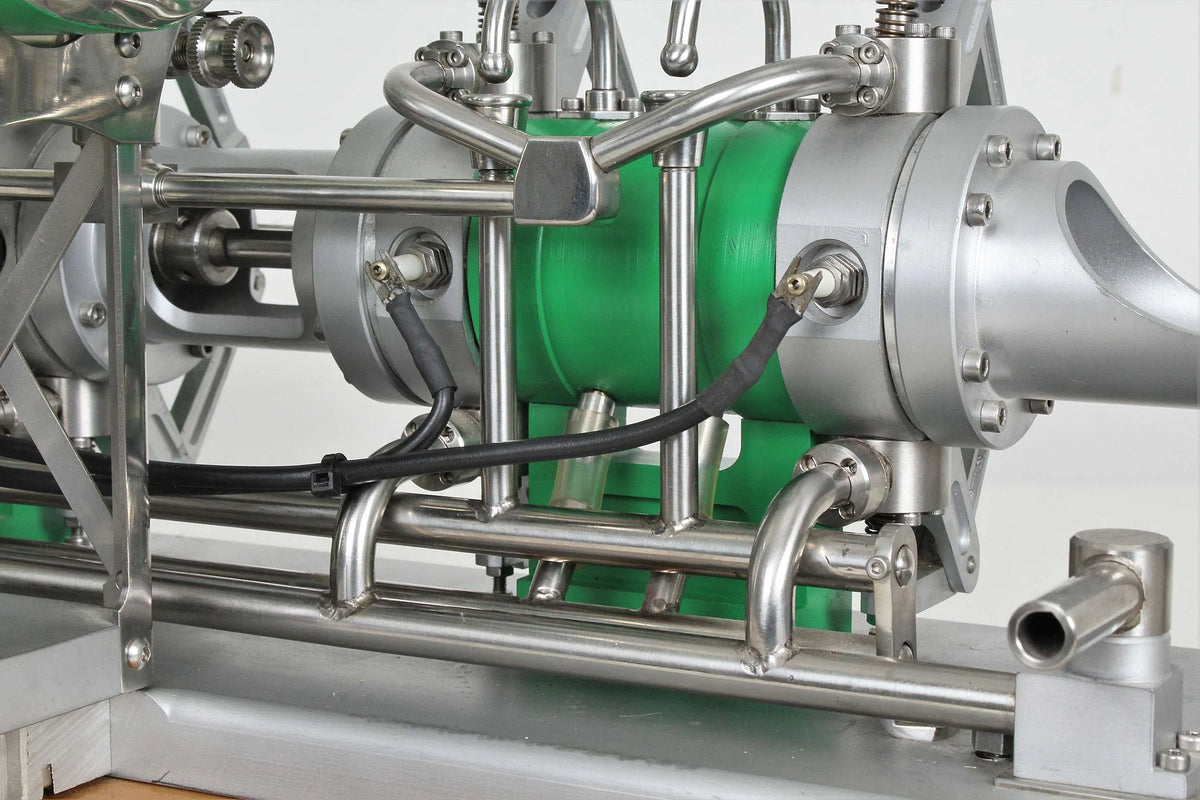 Snow double-acting tandem IC engine