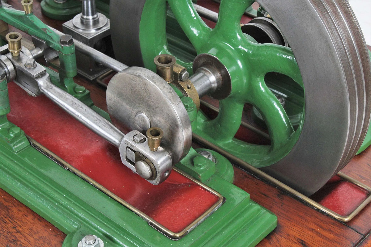 Twin cylinder mill engine