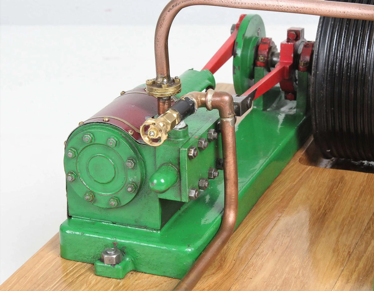 Small twin cylinder mill engine