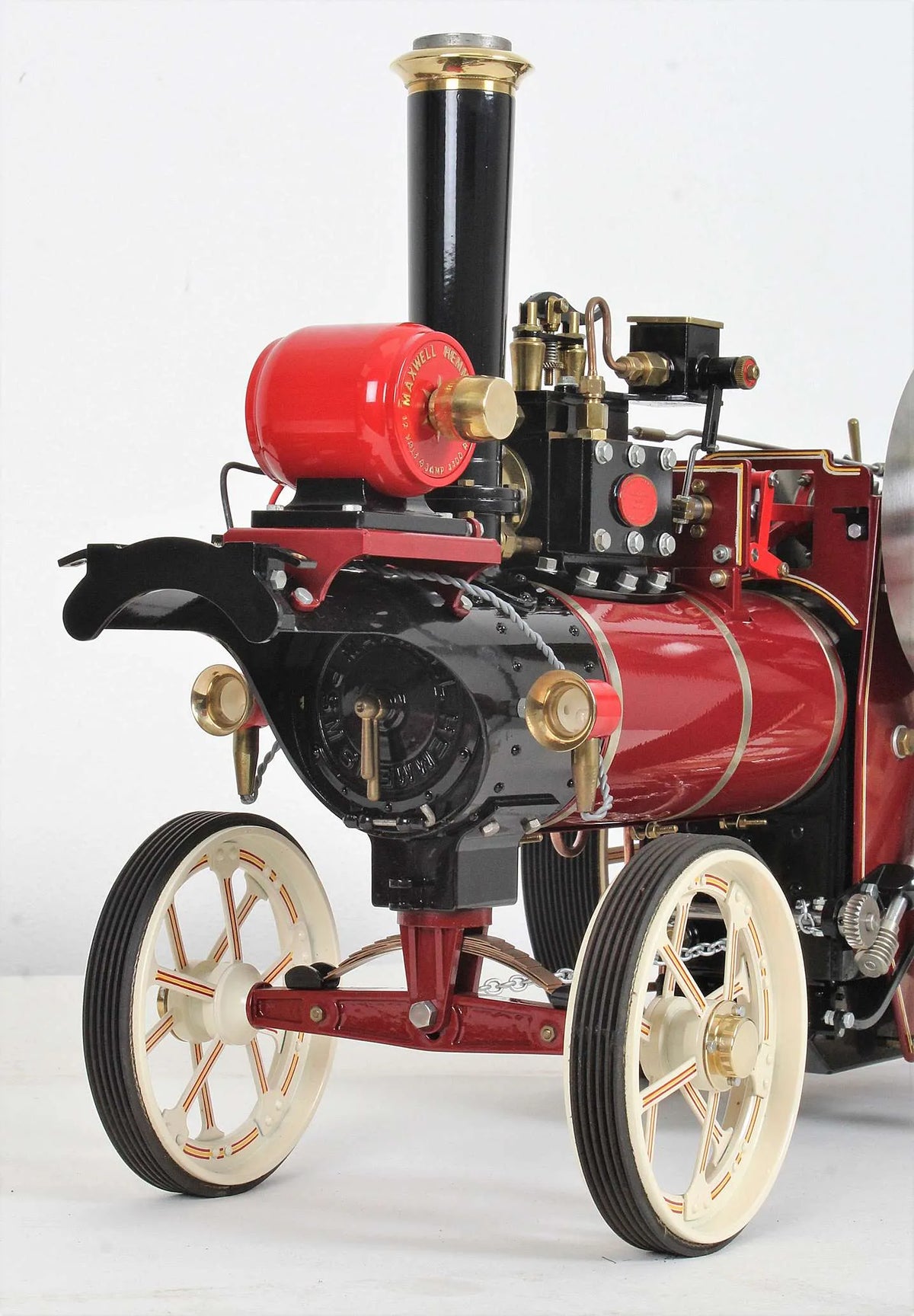 1 inch scale Maxwell Hemmens Showmans engine