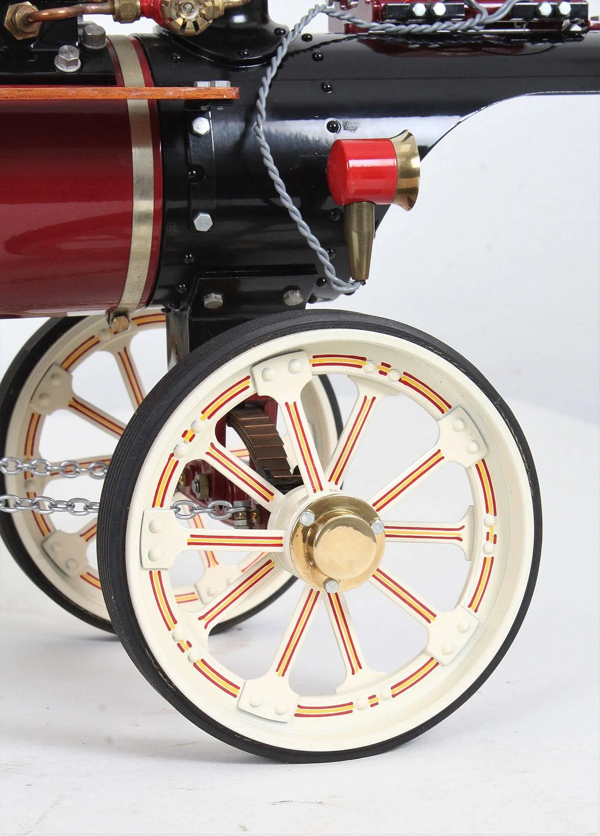 1 inch scale Maxwell Hemmens Showmans engine