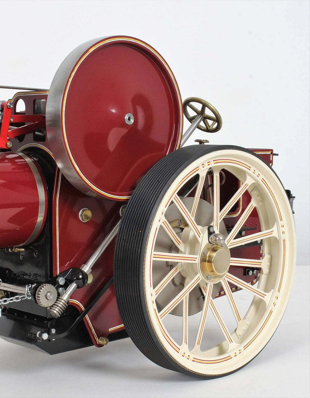 1 inch scale Maxwell Hemmens Showmans engine