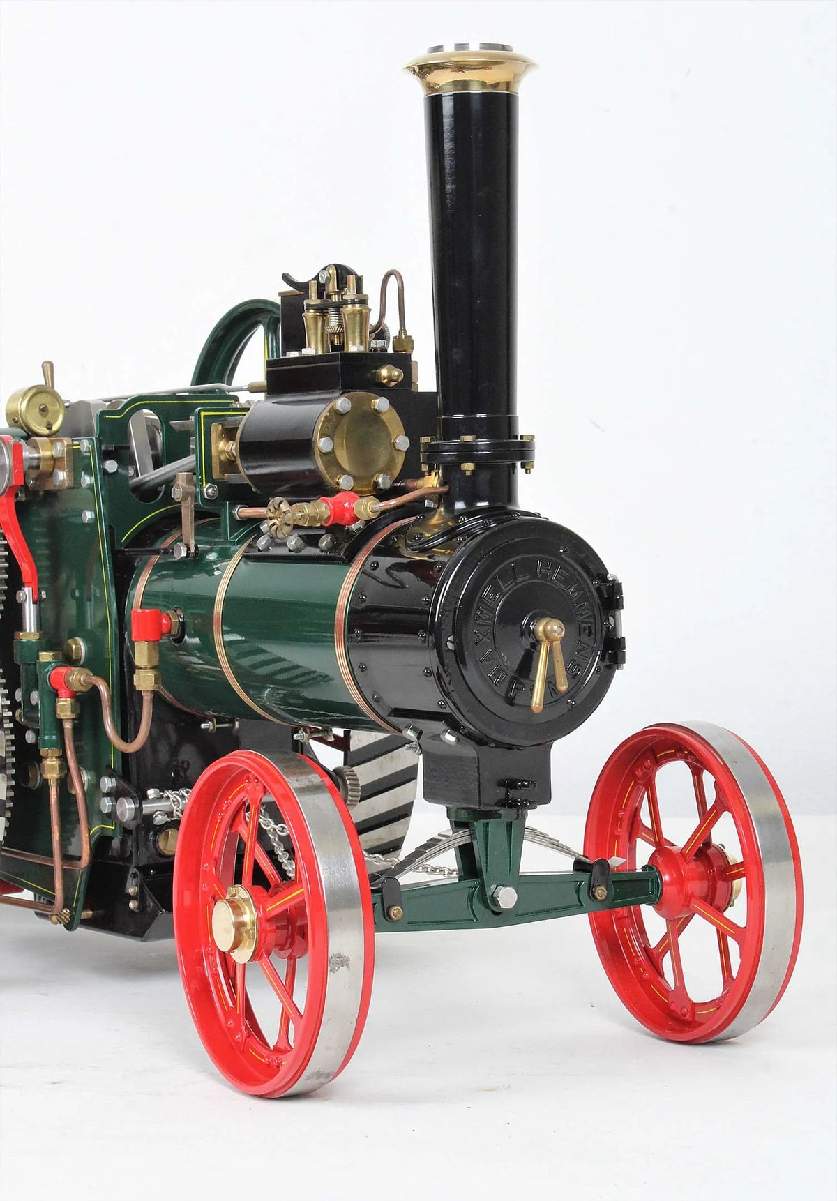 1 inch scale Maxwell Hemmens agricultural engine
