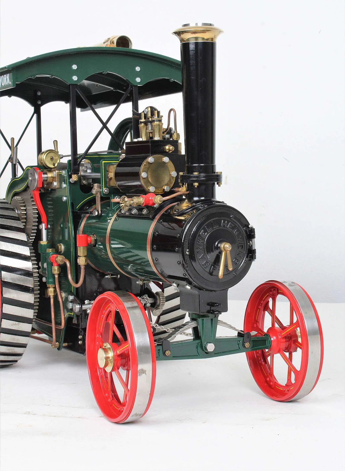 1 inch scale Maxwell Hemmens agricultural engine