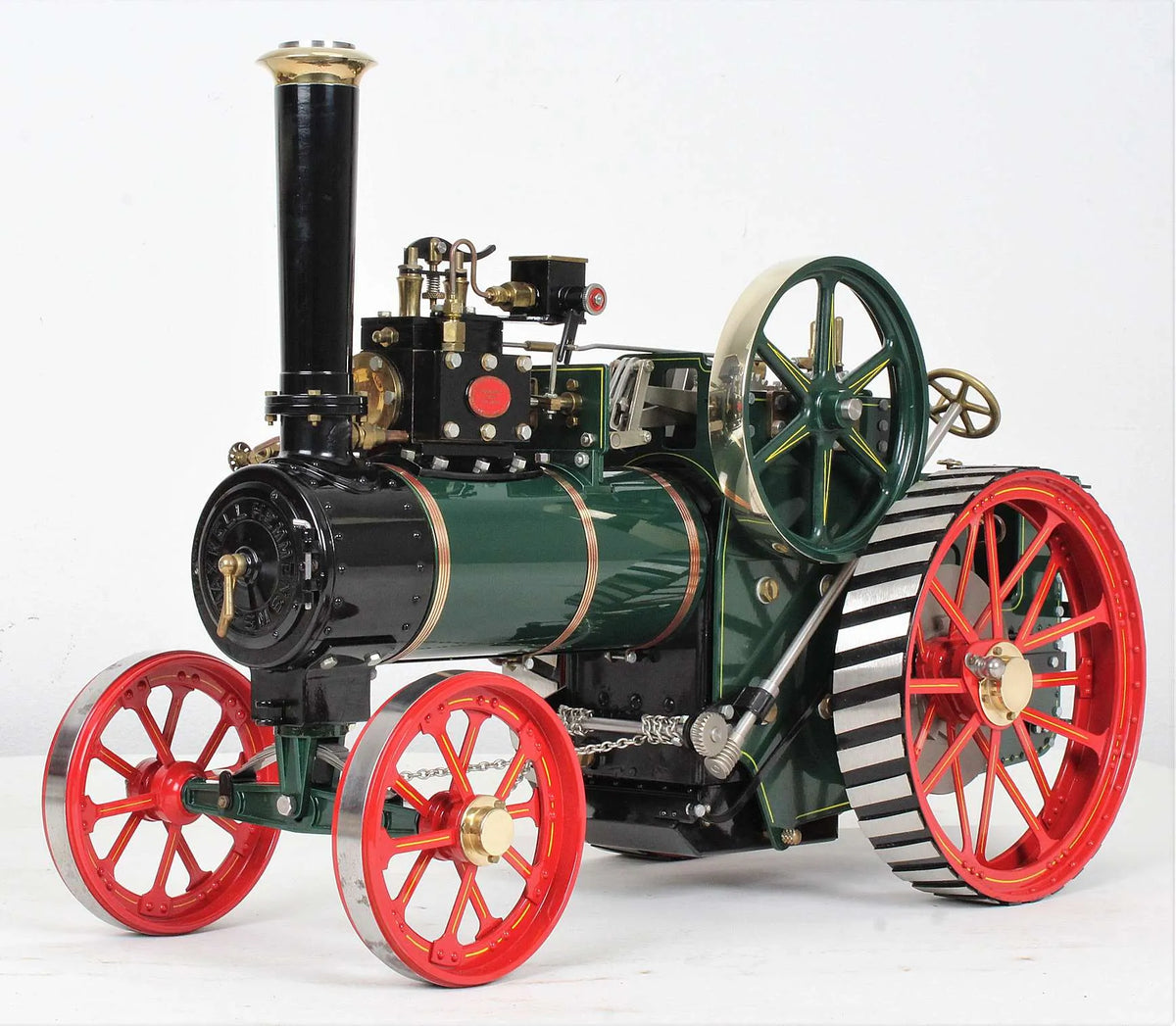 1 inch scale Maxwell Hemmens agricultural engine