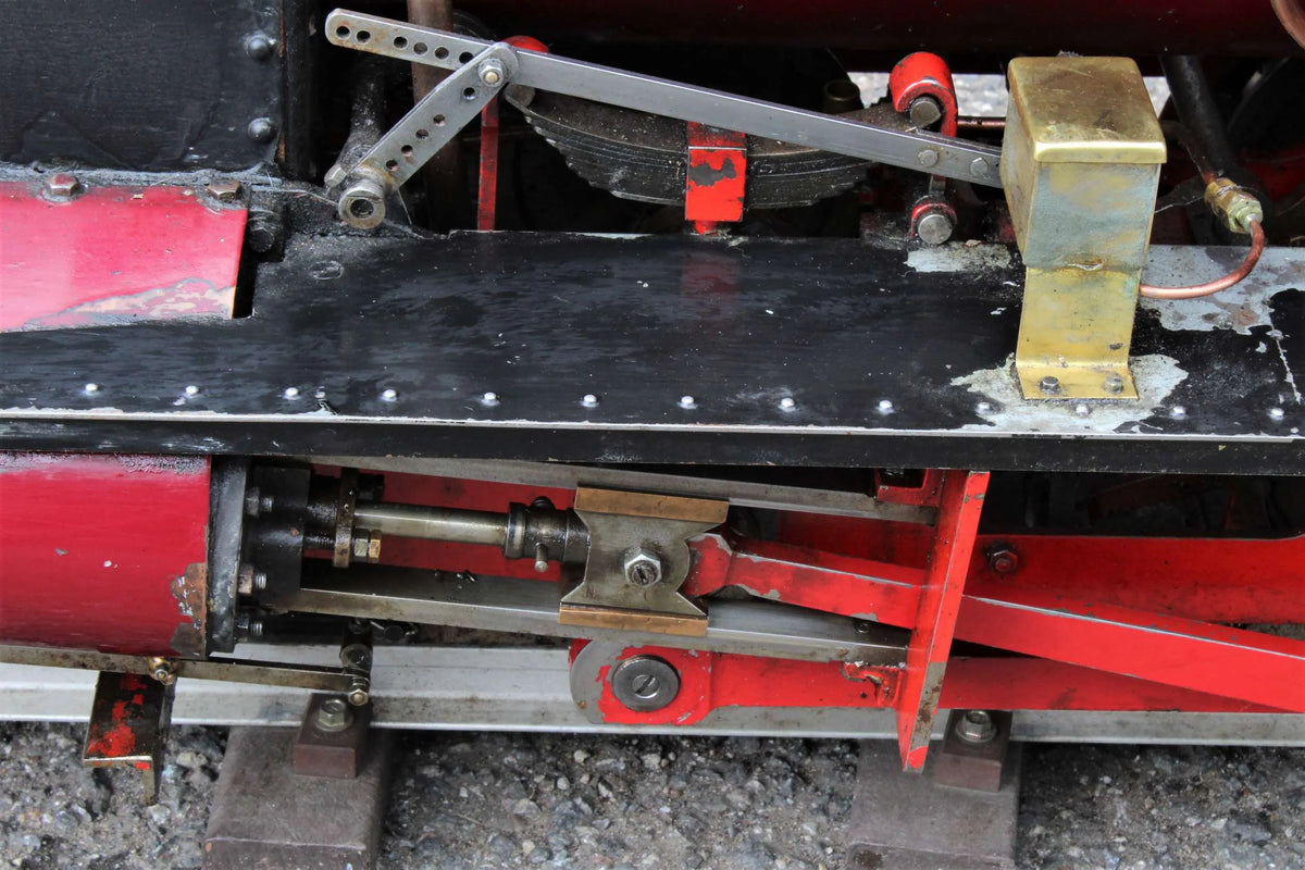 7 1/4 inch gauge Hunslet 0-4-0ST