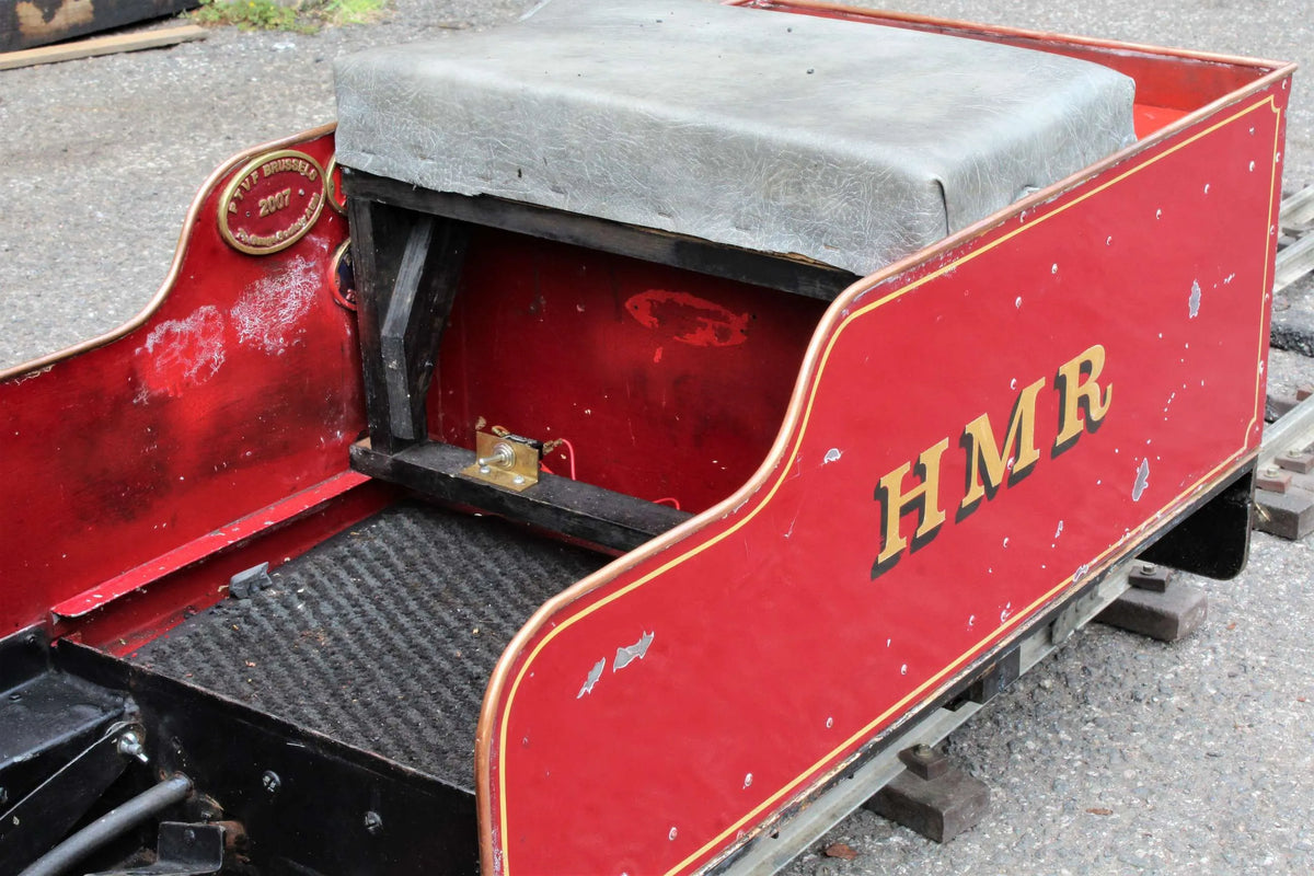 7 1/4 inch gauge Hunslet 0-4-0ST