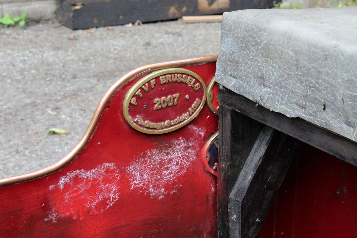 7 1/4 inch gauge Hunslet 0-4-0ST
