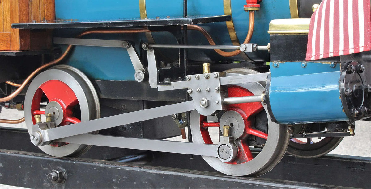 7 1/4 inch gauge "Marie Estelle" 0-4-0 + tender