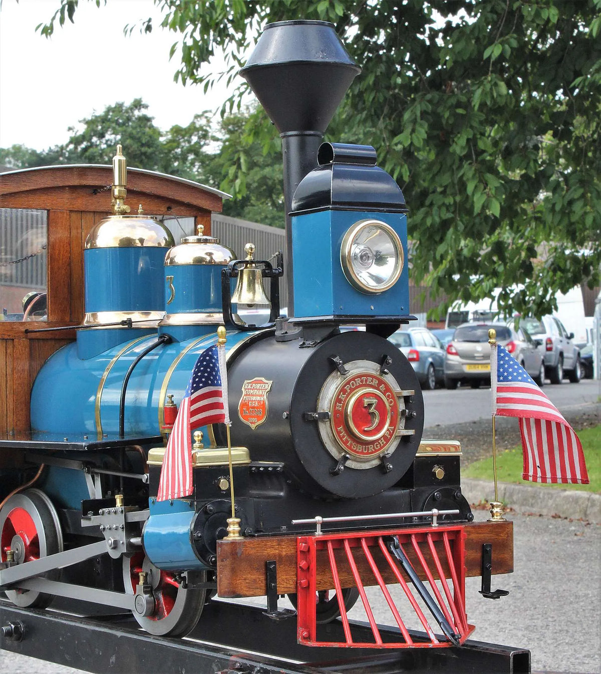 7 1/4 inch gauge "Marie Estelle" 0-4-0 + tender