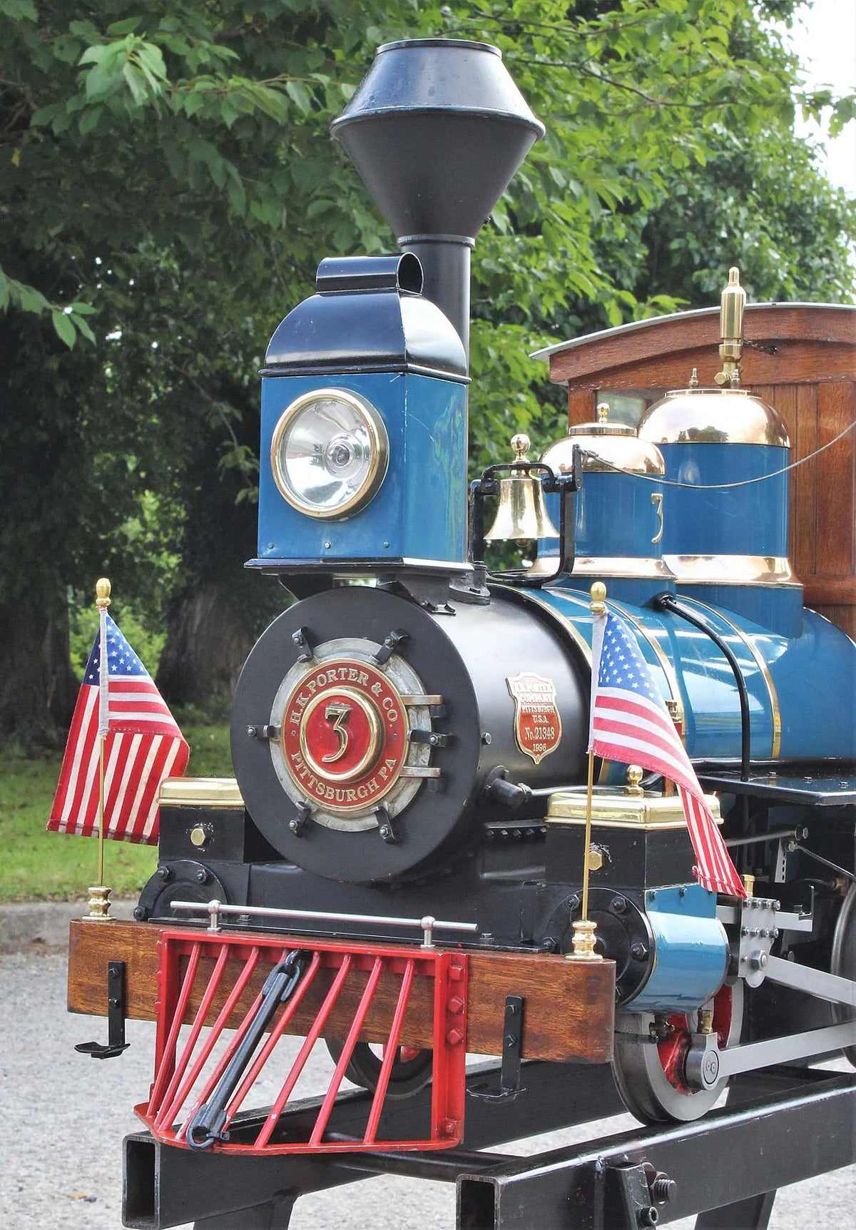 7 1/4 inch gauge "Marie Estelle" 0-4-0 + tender