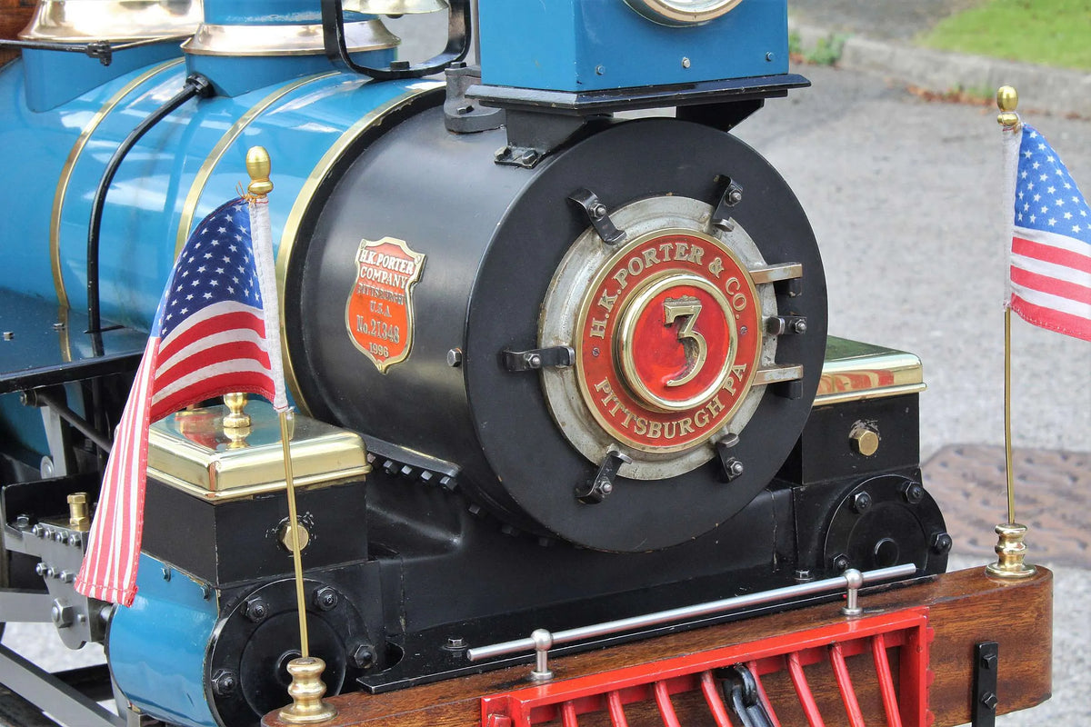 7 1/4 inch gauge "Marie Estelle" 0-4-0 + tender