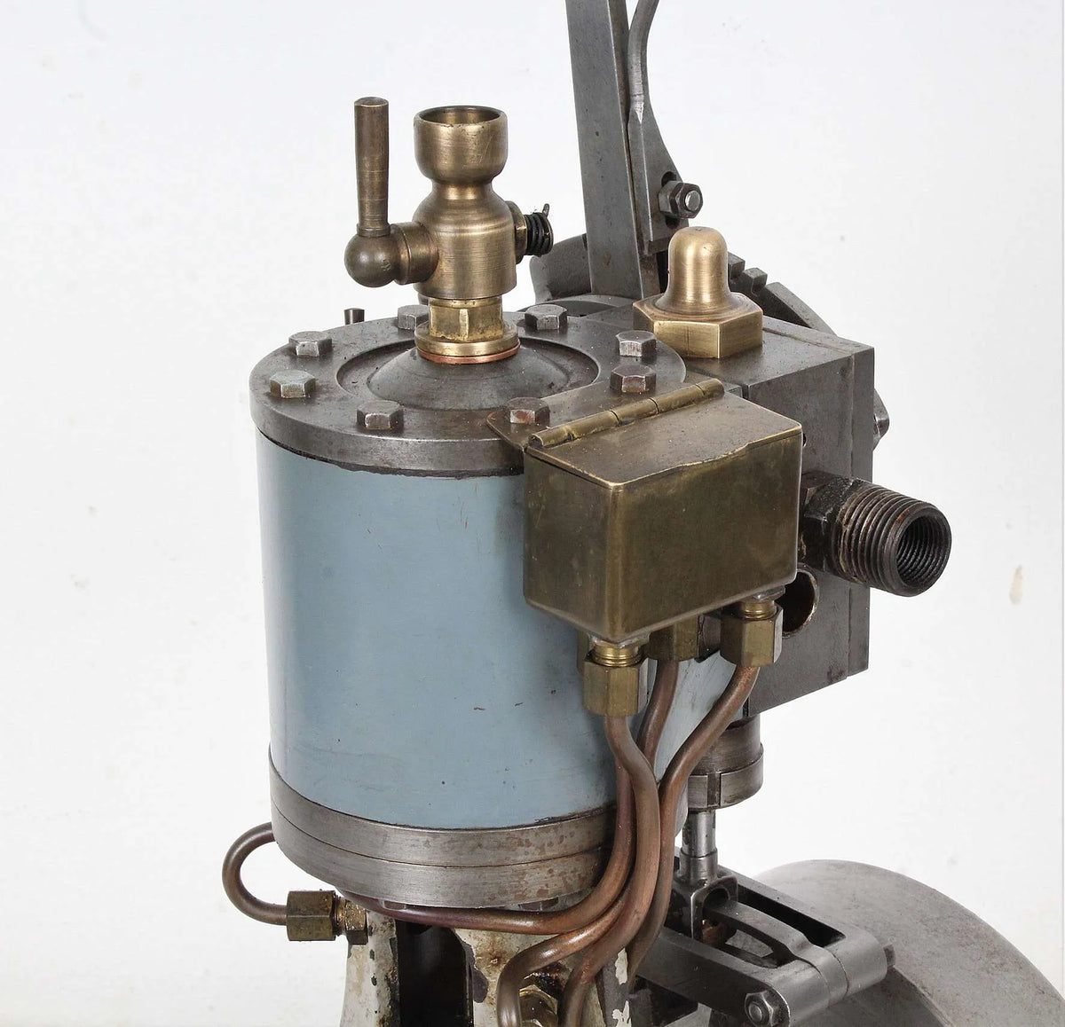 Stuart Turner 5A vertical engine with feed pump