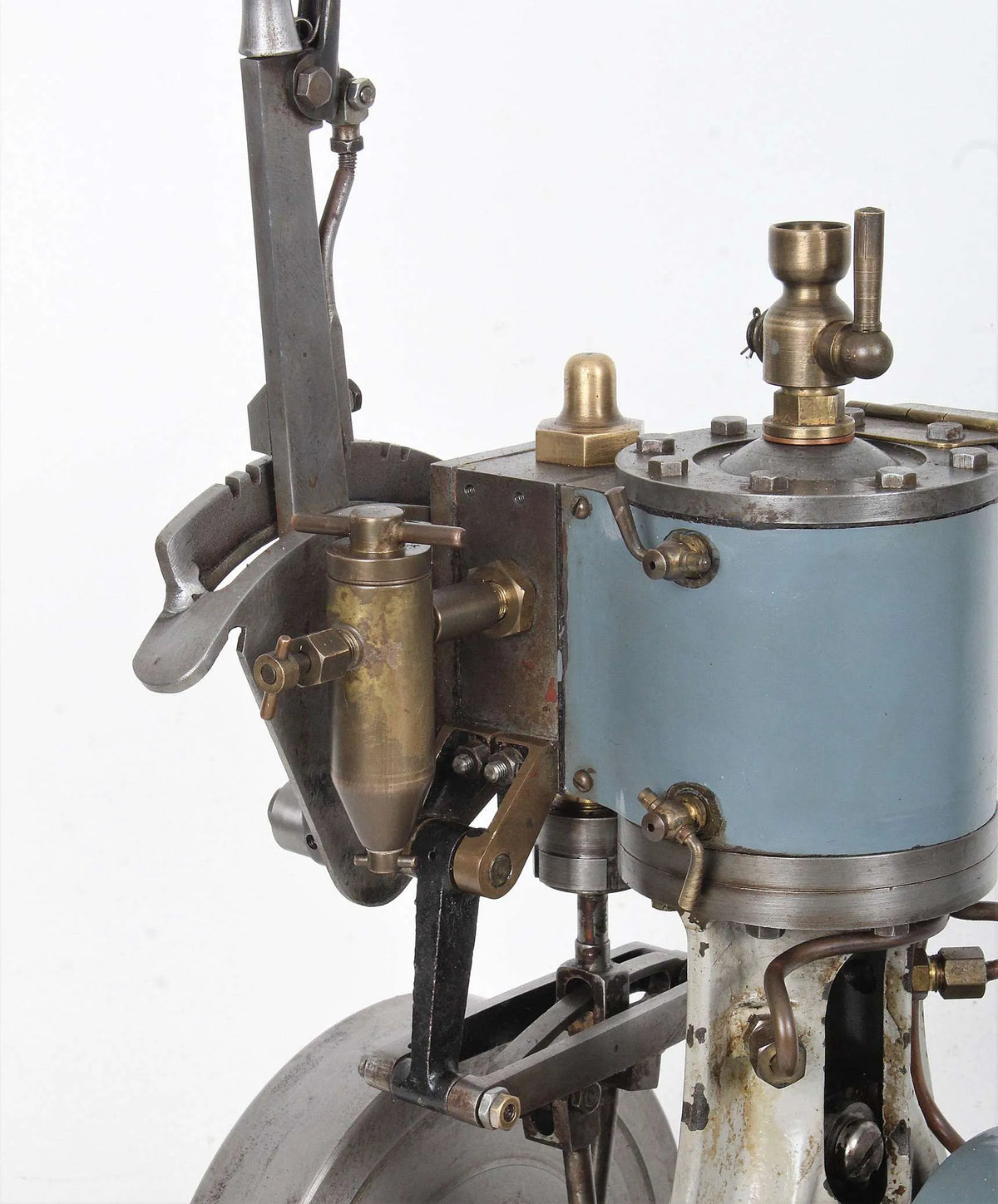 Stuart Turner 5A vertical engine with feed pump