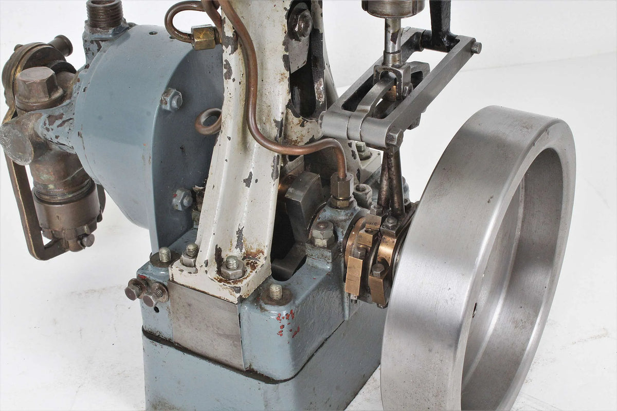 Stuart Turner 5A vertical engine with feed pump