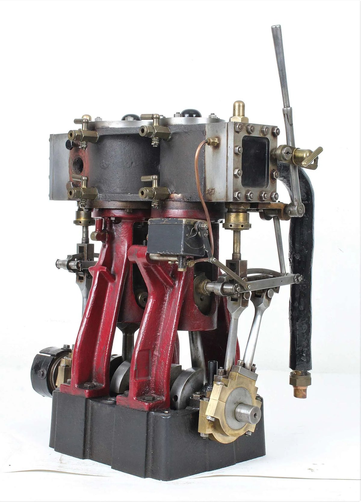 Compound launch engine