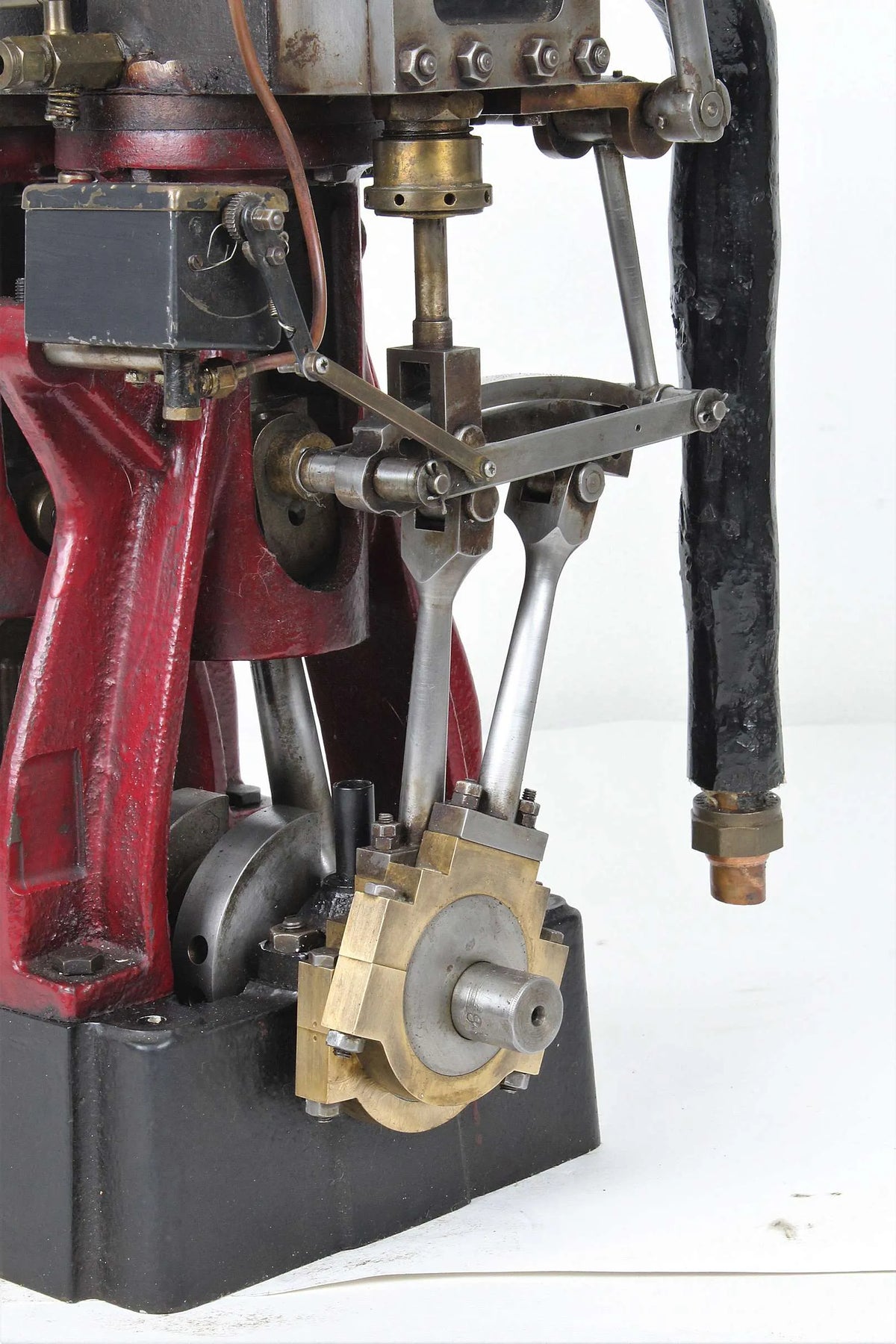 Compound launch engine