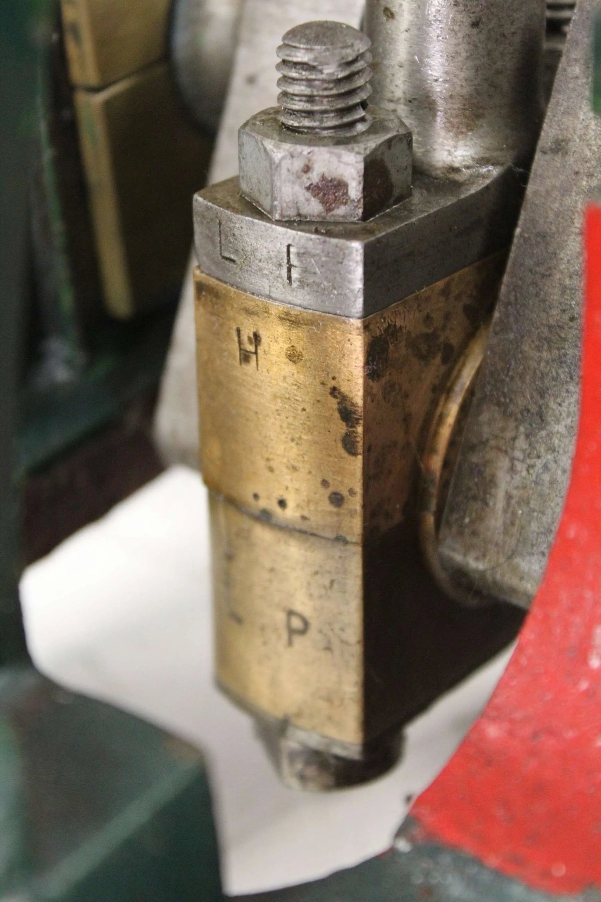 Compound launch engine with reversing gear