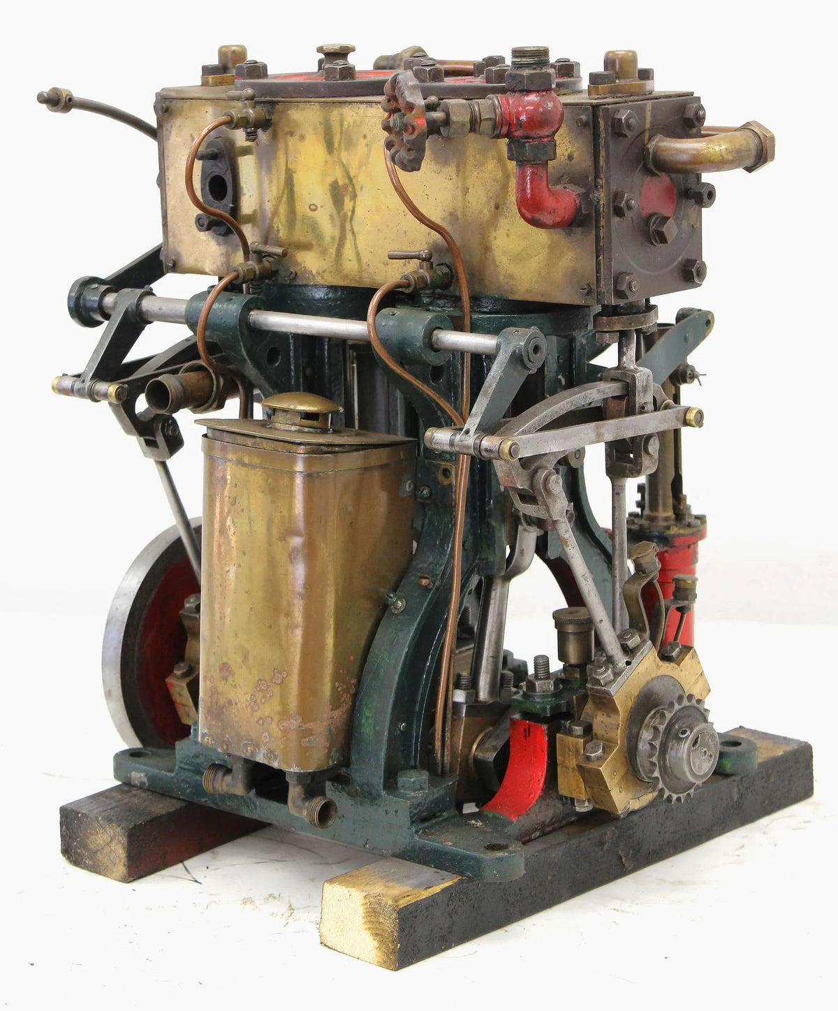 Compound launch engine with reversing gear