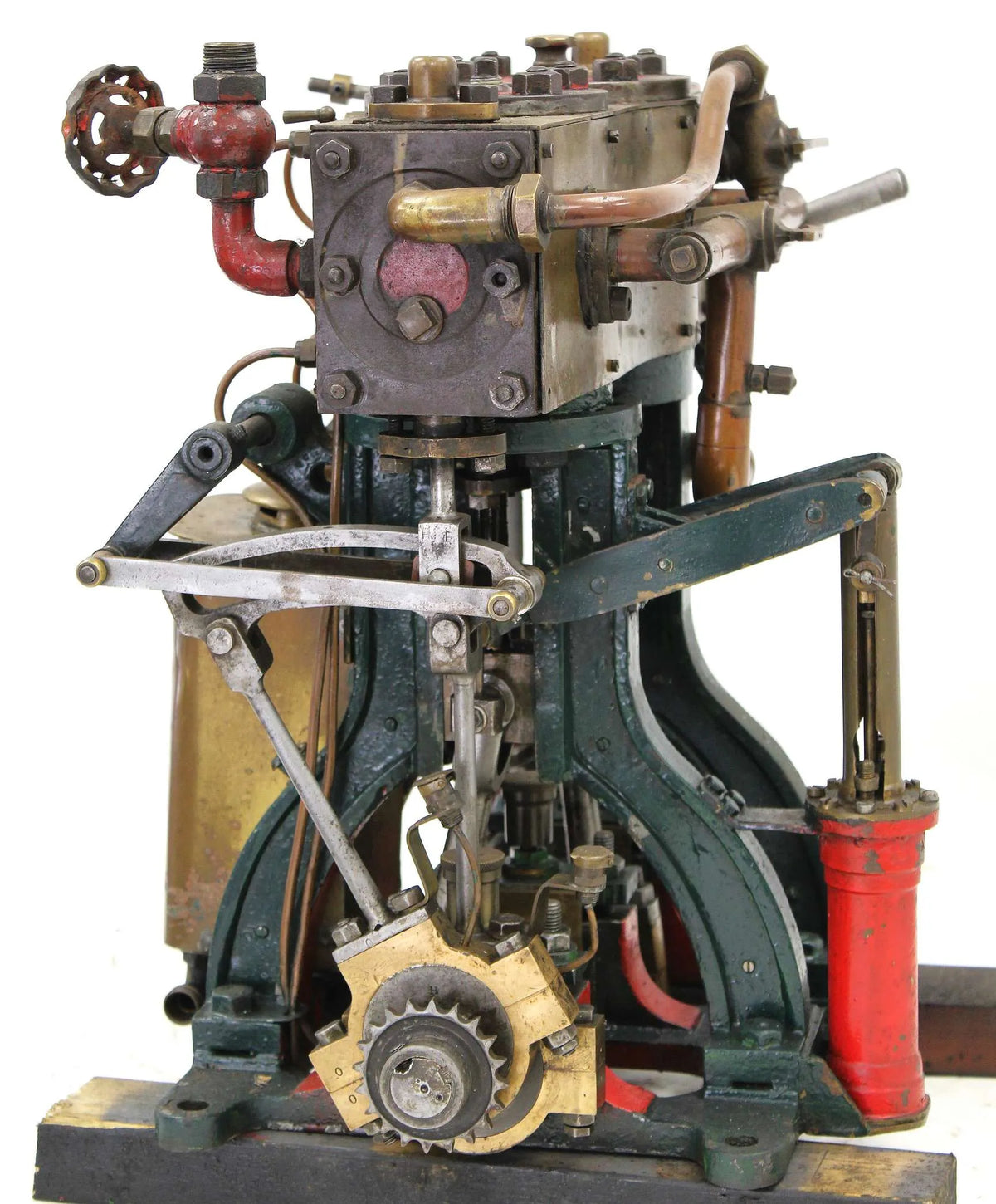 Compound launch engine with reversing gear