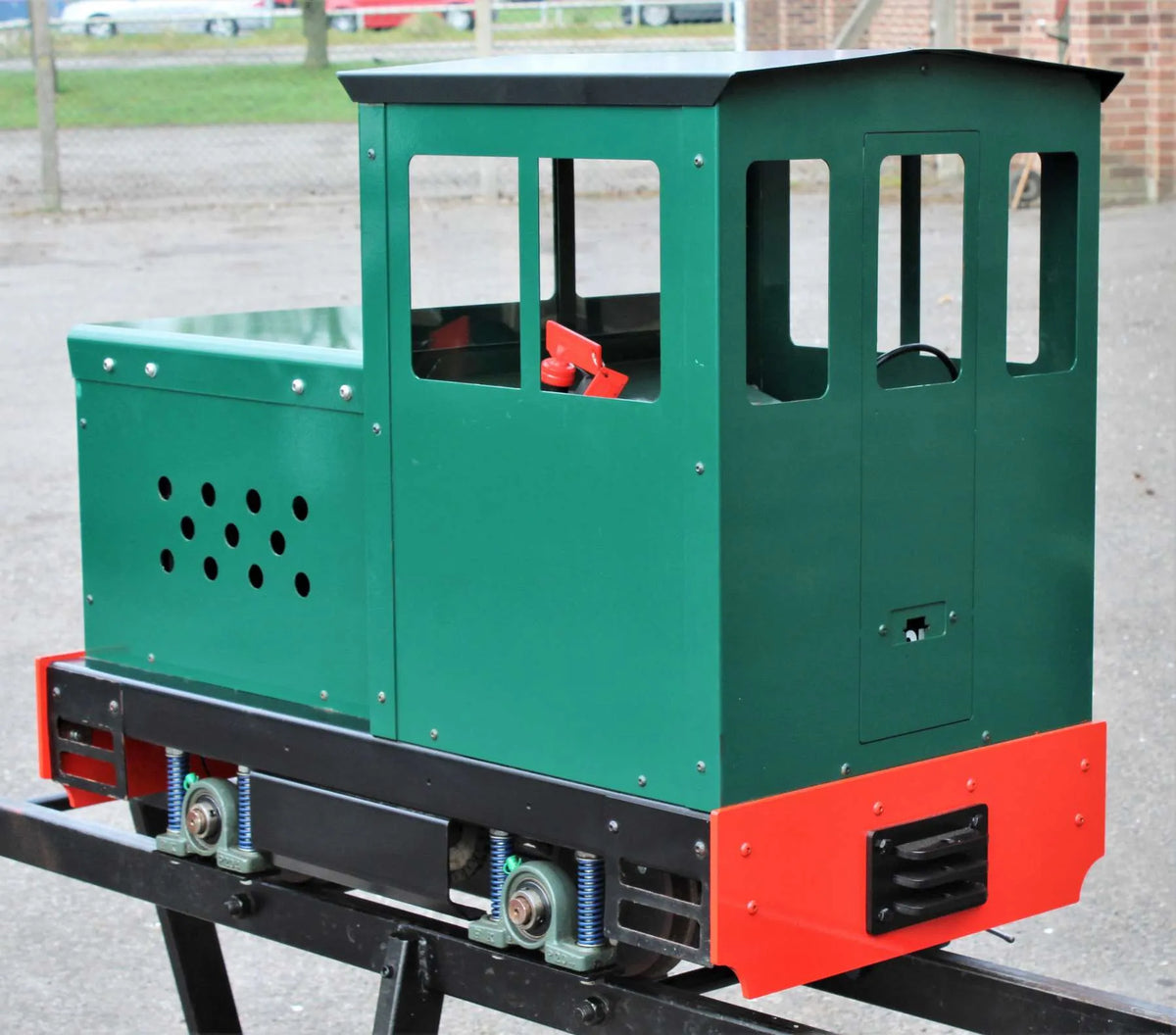 7 1/4 inch gauge Phoenix Locos "Comet" battery electric