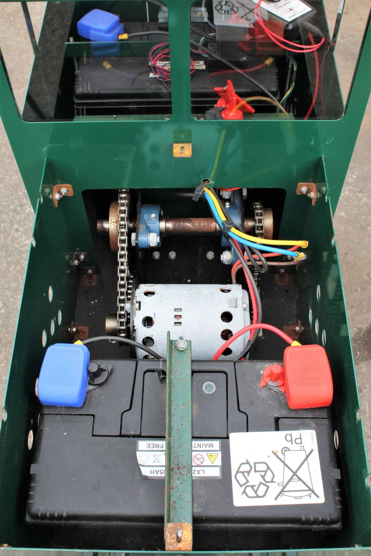 7 1/4 inch gauge Phoenix Locos "Comet" battery electric