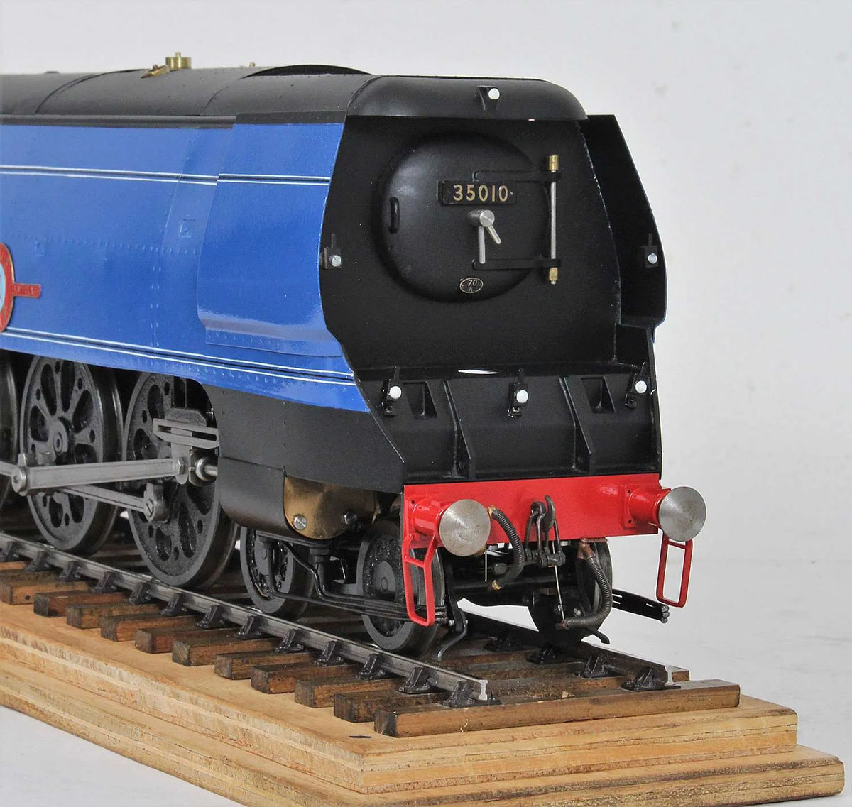 Gauge 1 SR Merchant Navy "Blue Star"